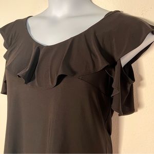 Coco Blanco Size Medium Cotton Stretch Pullover Ruffle Blouse and V-Neck